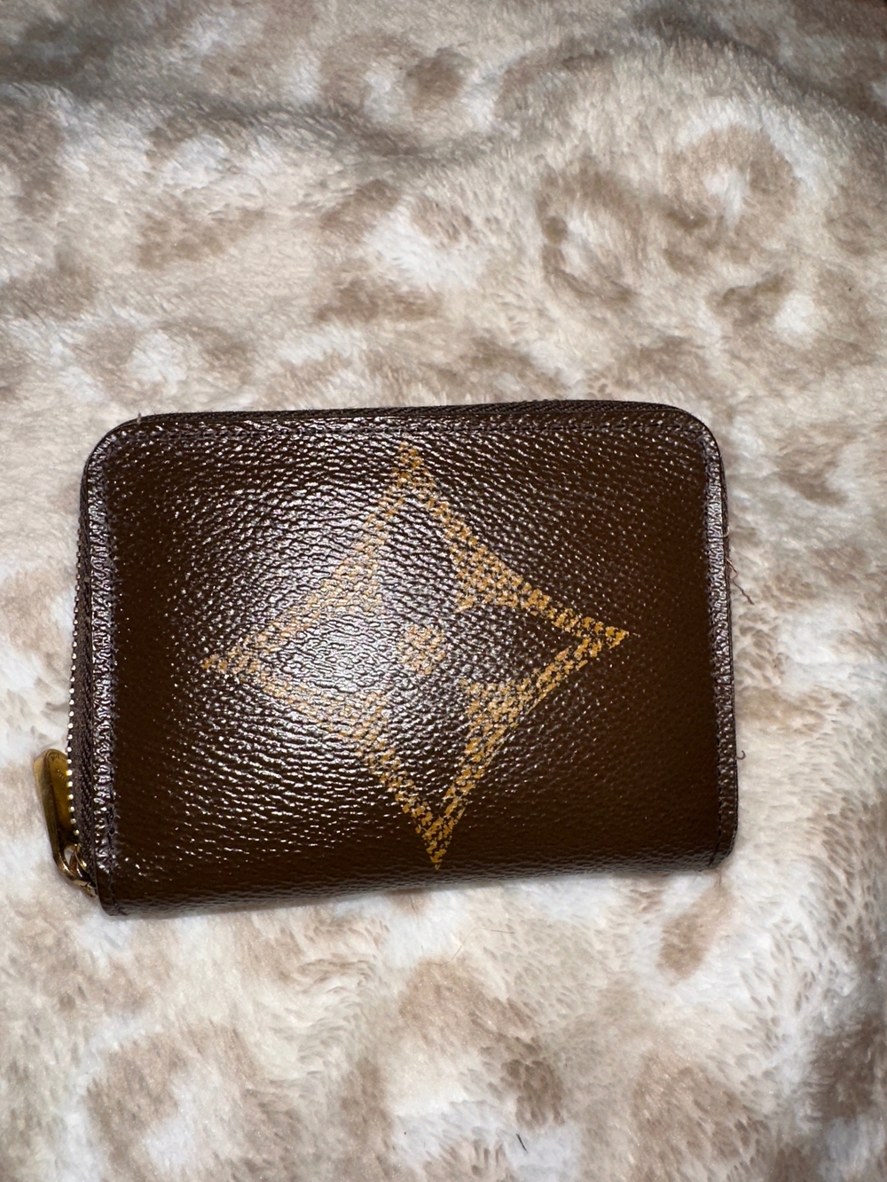 Monogram Brown Leather Zip Card Holder - Picture 4 of 5